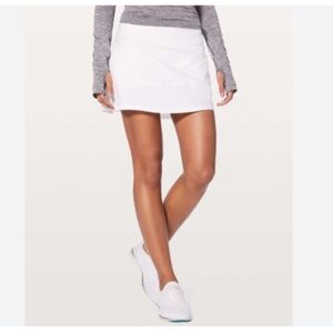 Lululemon White Skirt ~ Pace Rival